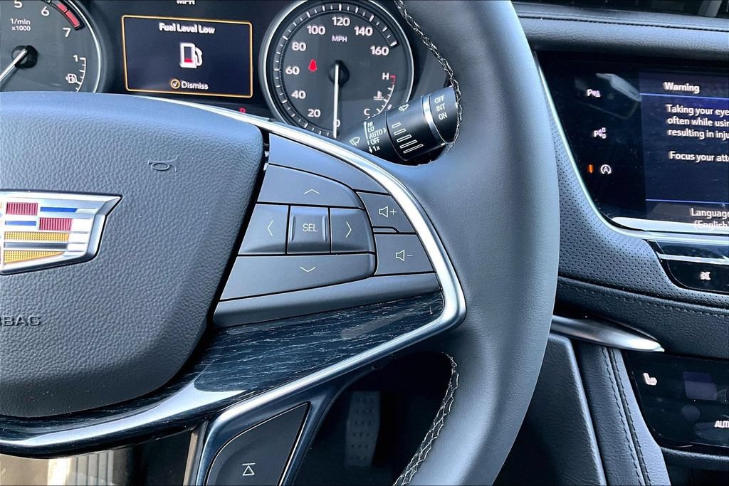 New 2026 Cadillac XT5 Premium Luxury w/ LPO, ONYX Package FWD image 23