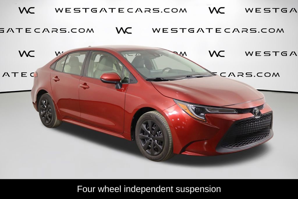 Used 2022 Toyota Corolla LE image 4