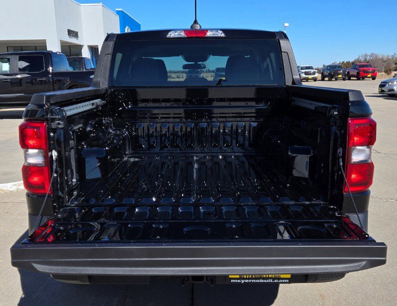 New 2025 Ford Maverick XLT w/ XLT Luxury Package image 9