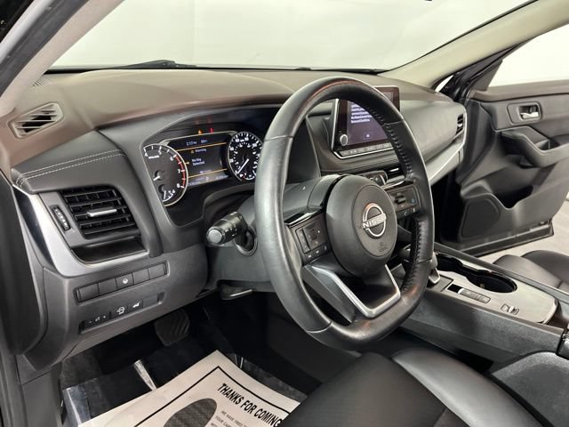 Used 2023 Nissan Rogue SV w/ SV Premium B Package FWD image 20