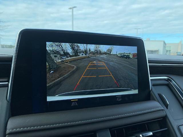 Used 2023 Chevrolet Suburban Z71 image 21