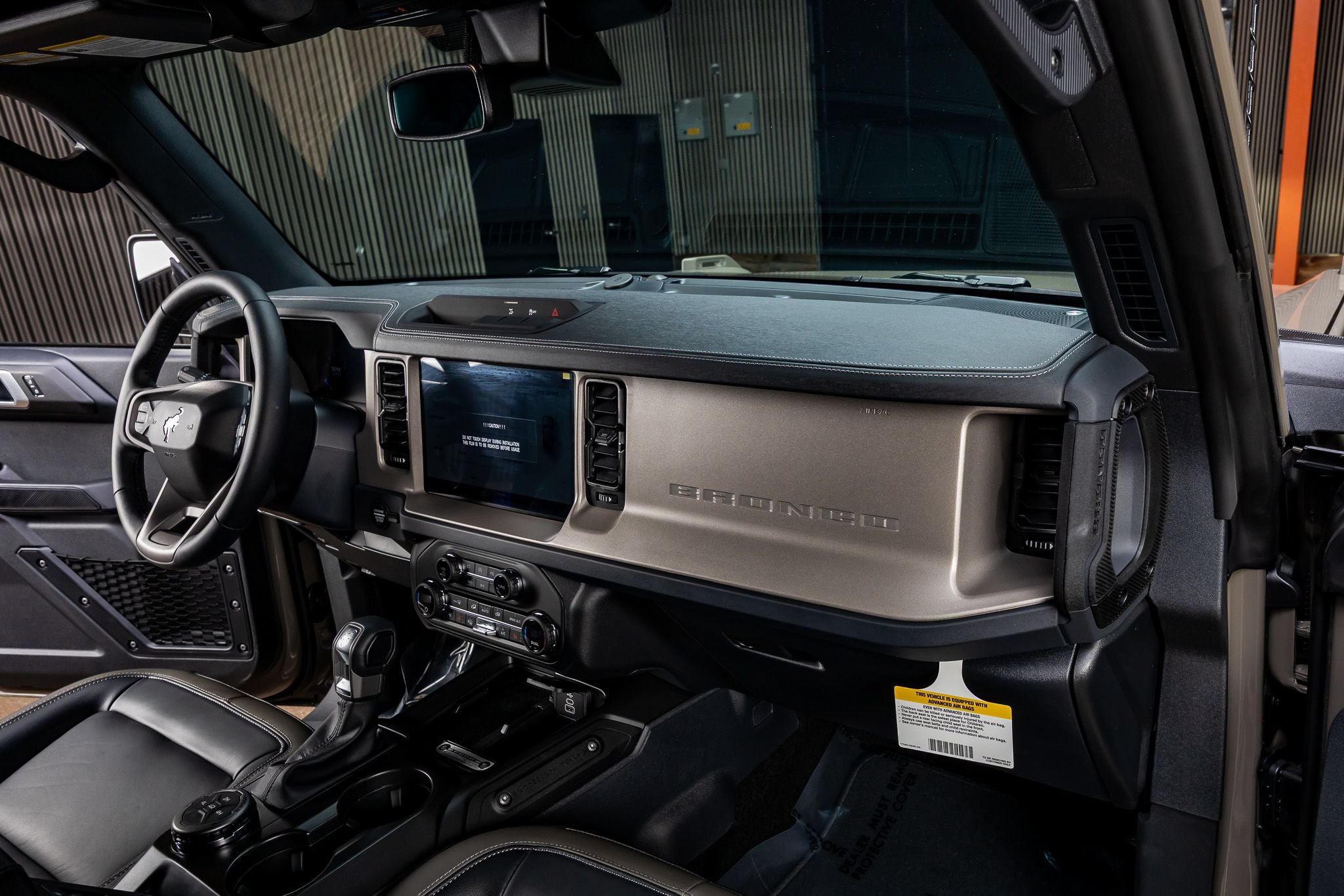 Used 2026 Ford Bronco Outer Banks AWD/4WD image 17