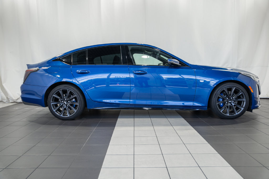 Used 2023 Cadillac CT5 Sport w/ Climate Package RWD image 3