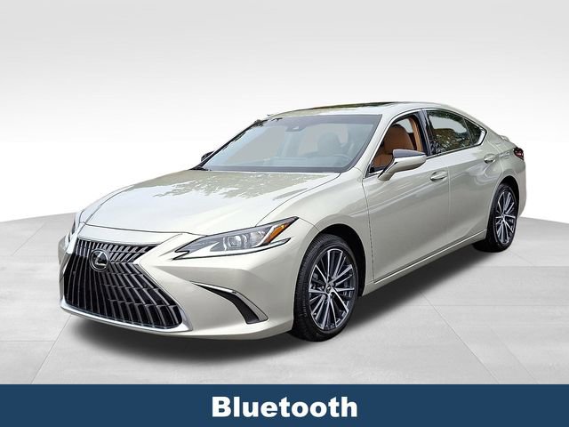 Used 2025 Lexus ES 300h w/ Premium Package image 4