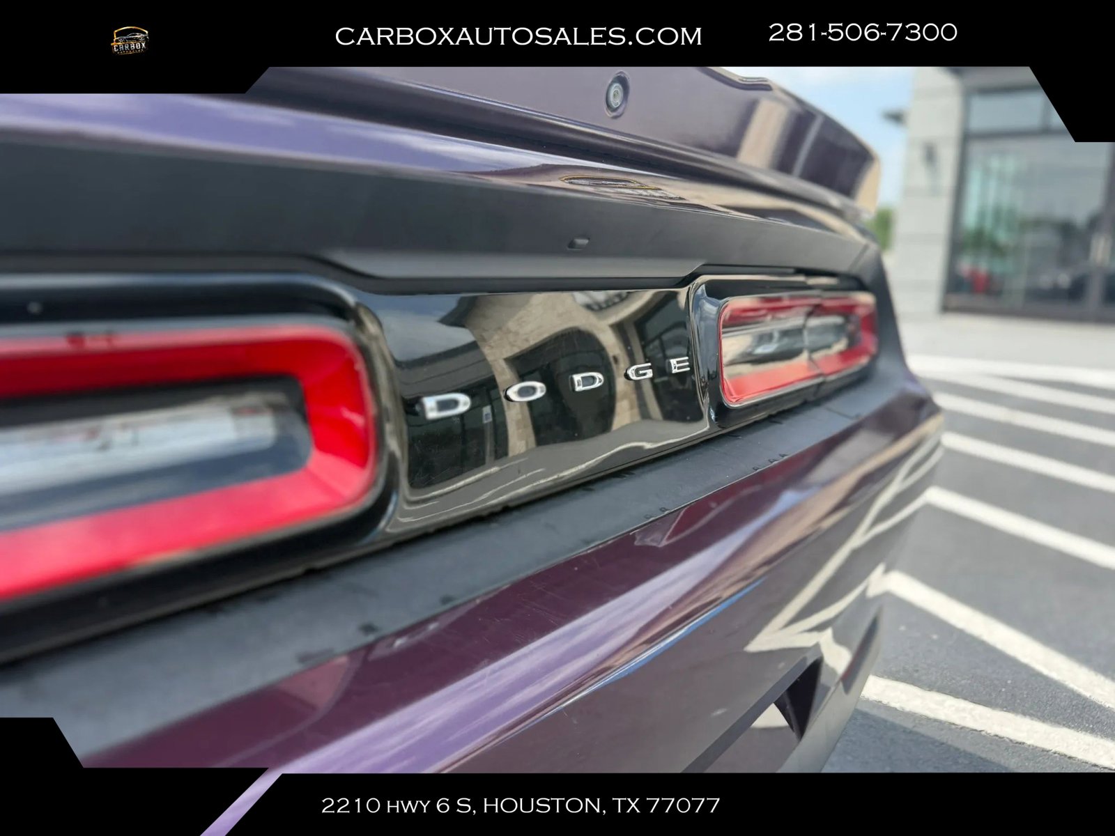 Used 2021 Dodge Challenger SXT RWD image 27