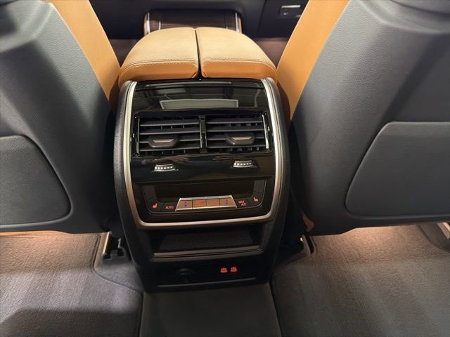 Used 2026 BMW X5 xDrive40i w/ M Sport Package AWD/4WD image 24