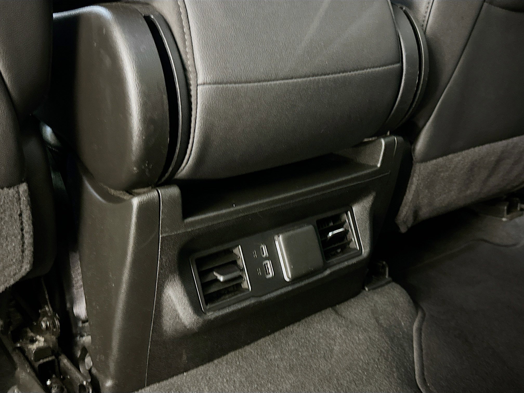 Used 2025 GMC Sierra 1500 SLT image 28