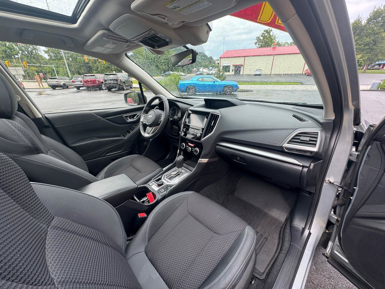 Used 2021 Subaru Forester Premium AWD/4WD image 22
