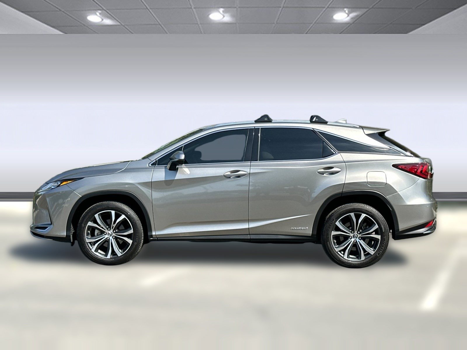 Certified 2022 Lexus RX 450h AWD w/ Premium Package image 2