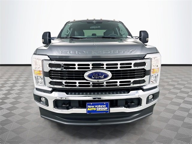 New 2026 Ford F350 XLT image 2