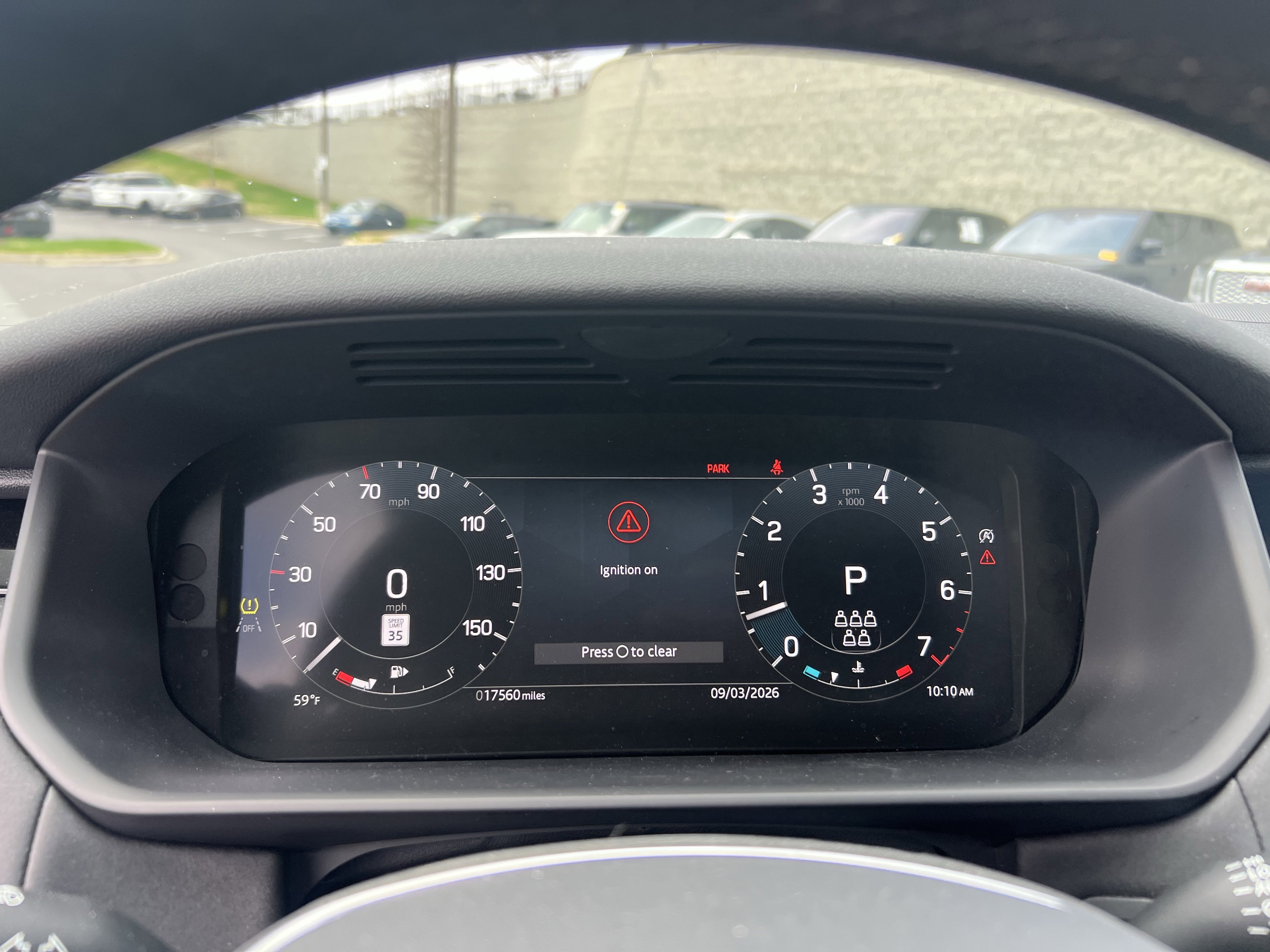 Certified 2024 Land Rover Discovery S image 21