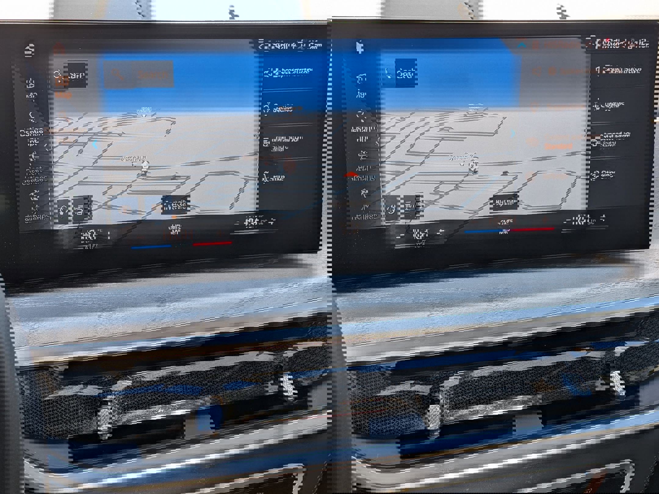 Used 2023 BMW X7 xDrive40i w/ Executive Package image 25