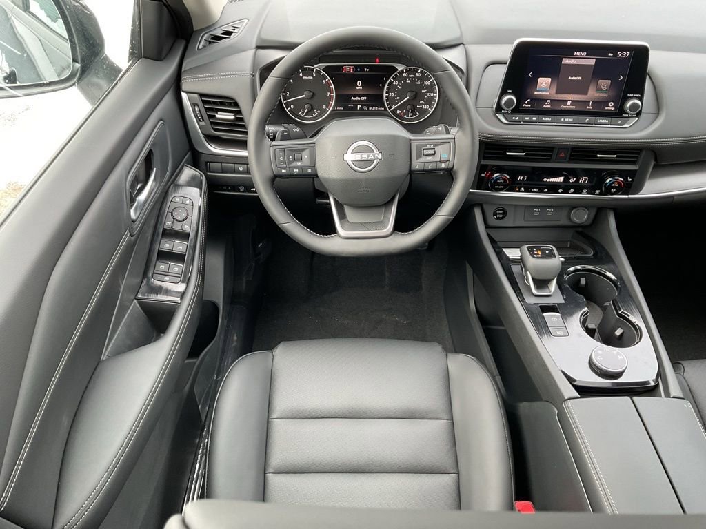 New 2026 Nissan Rogue SV w/ SV Premium Package AWD/4WD image 16