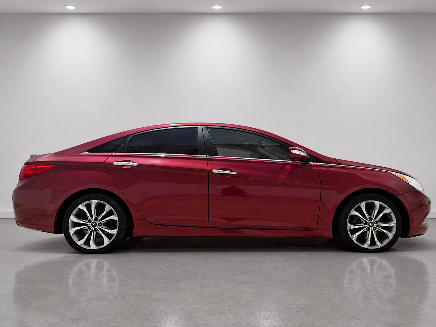 Used 2014 Hyundai Sonata SE w/ Premium Package 04 FWD image 3