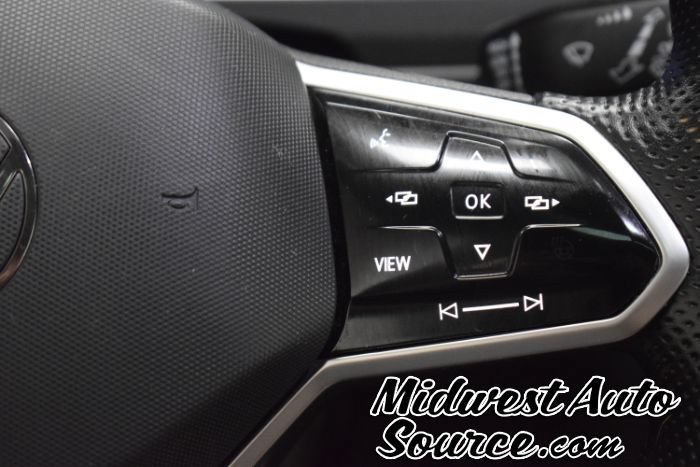 Used 2023 Volkswagen Tiguan SE R-Line AWD/4WD image 19
