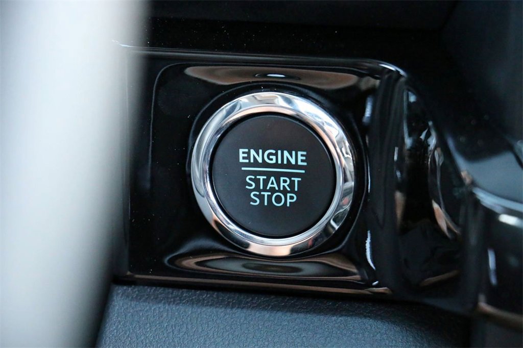 New 2026 Ford F250 Lariat w/ Black Appearance Package image 14