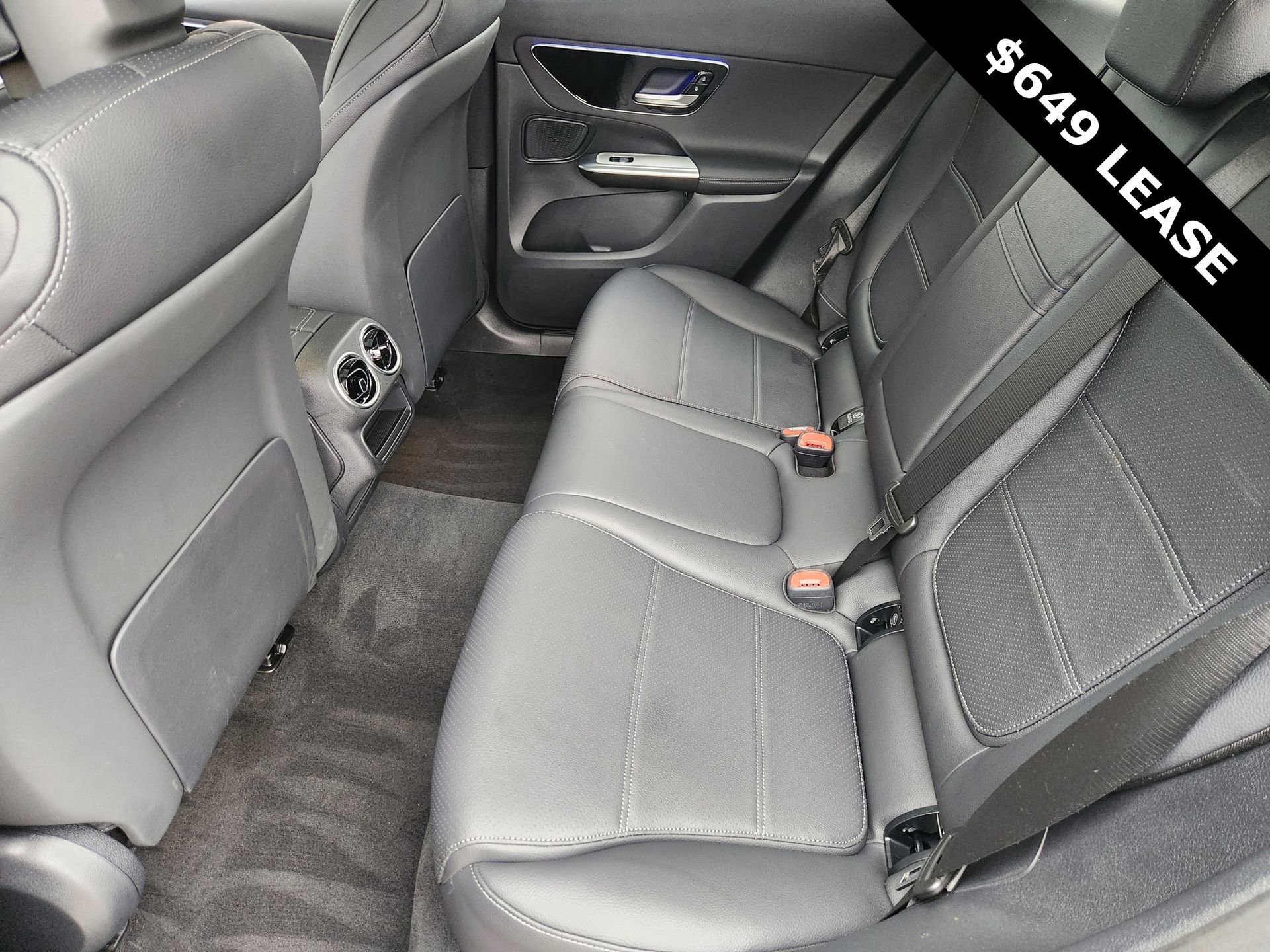 Certified 2025 Mercedes-Benz GLC 300 4MATIC image 30