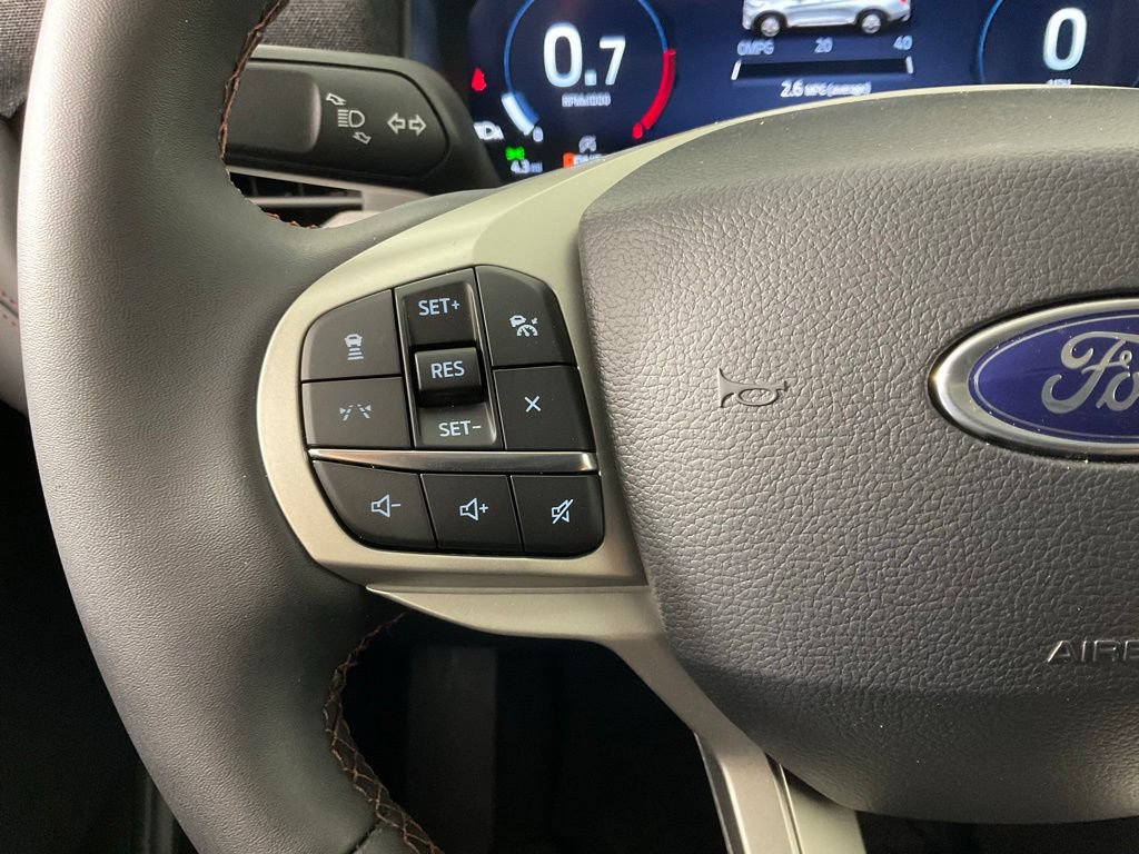 New 2026 Ford Explorer Active RWD image 25