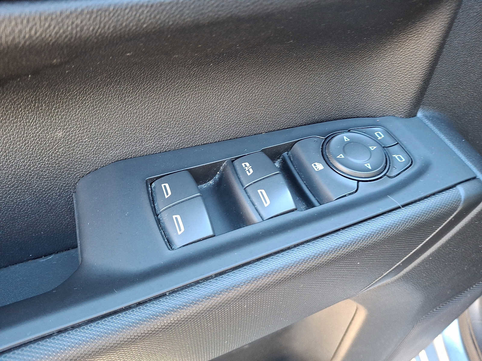 Used 2023 Chevrolet Silverado 1500 Custom w/ LPO, Dark Essentials Package image 14