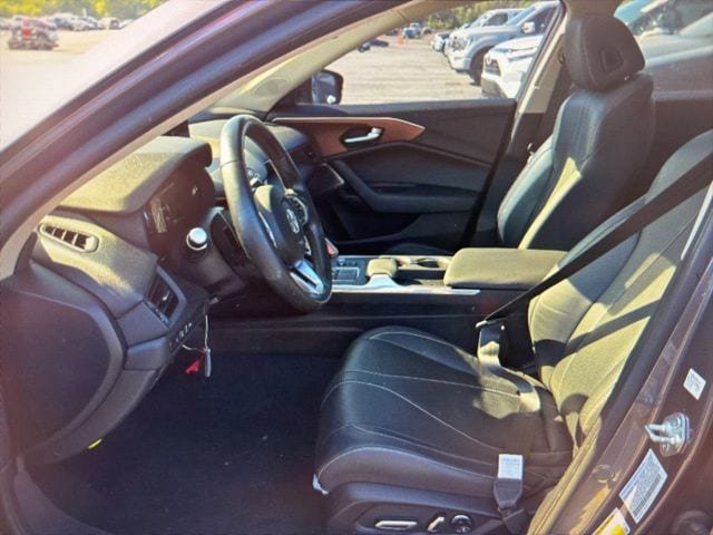 Used 2021 Acura TLX w/ Technology Package FWD image 5
