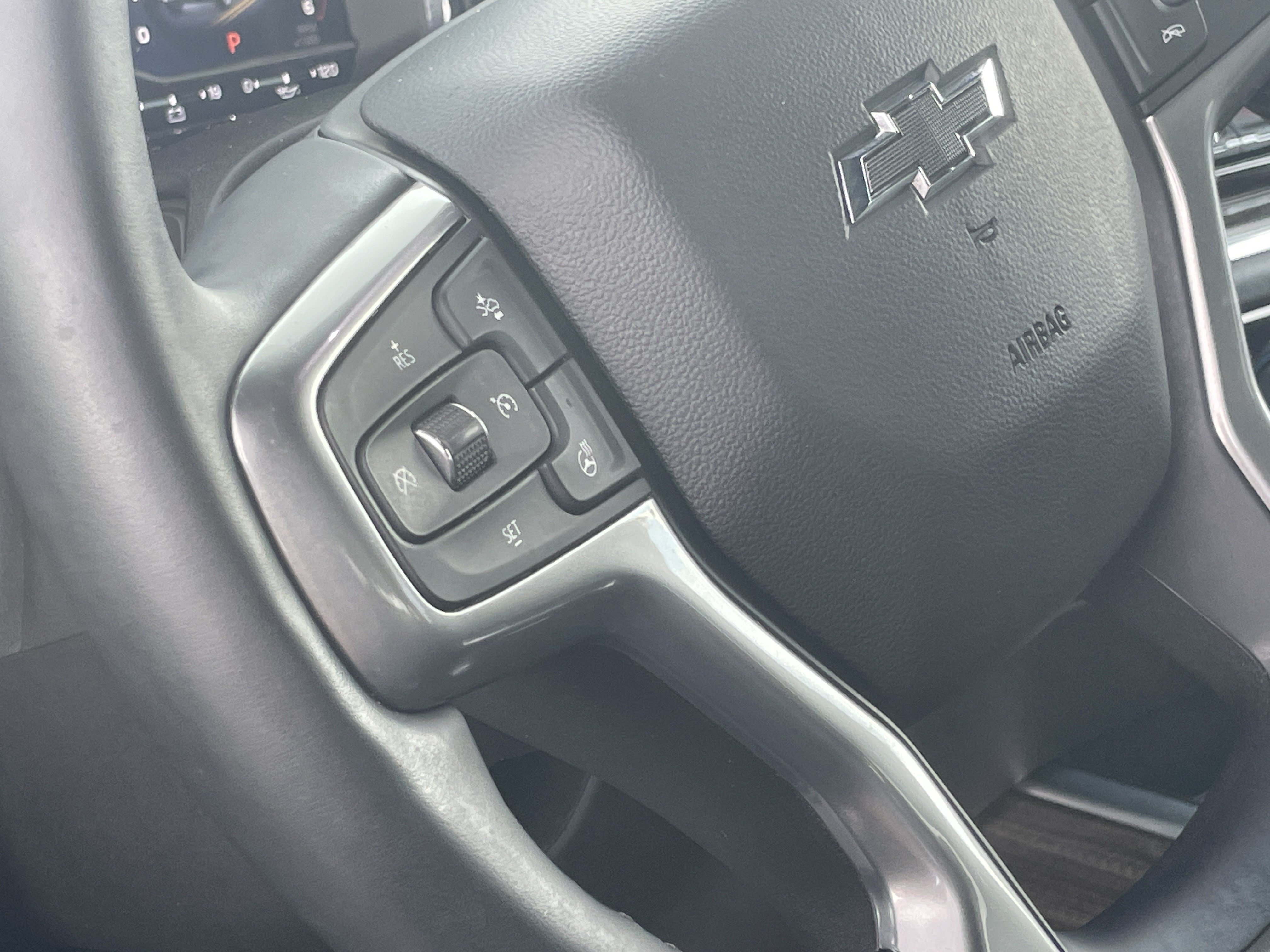 Used 2025 Chevrolet Silverado 1500 RST w/ Convenience Package II AWD/4WD image 19