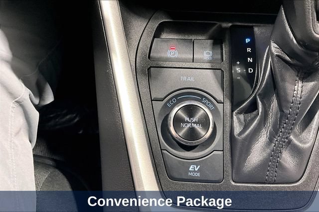 Used 2022 Toyota RAV4 XLE w/ Convenience Package AWD/4WD image 22