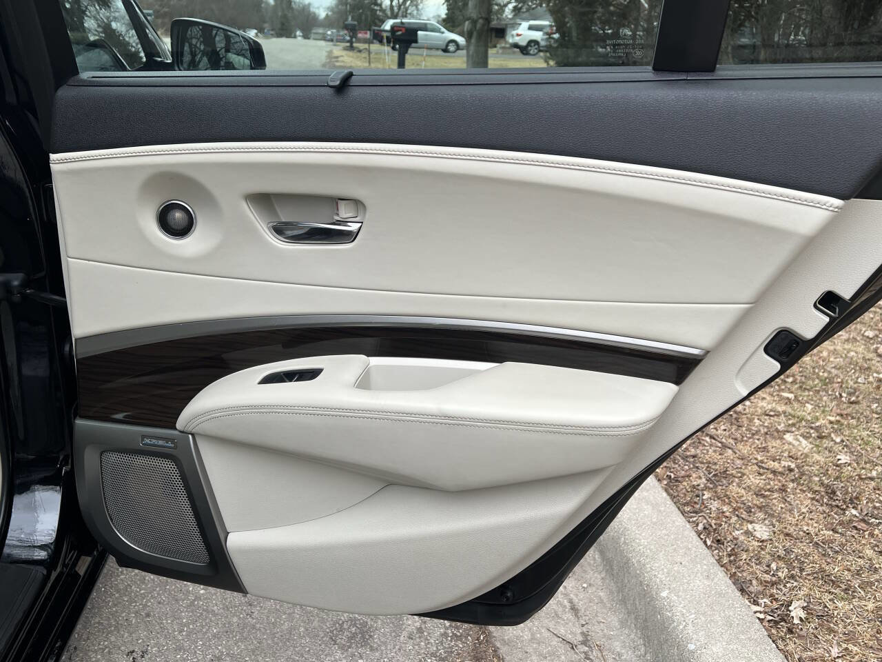 Used 2016 Acura RLX w/ Advance Package image 18