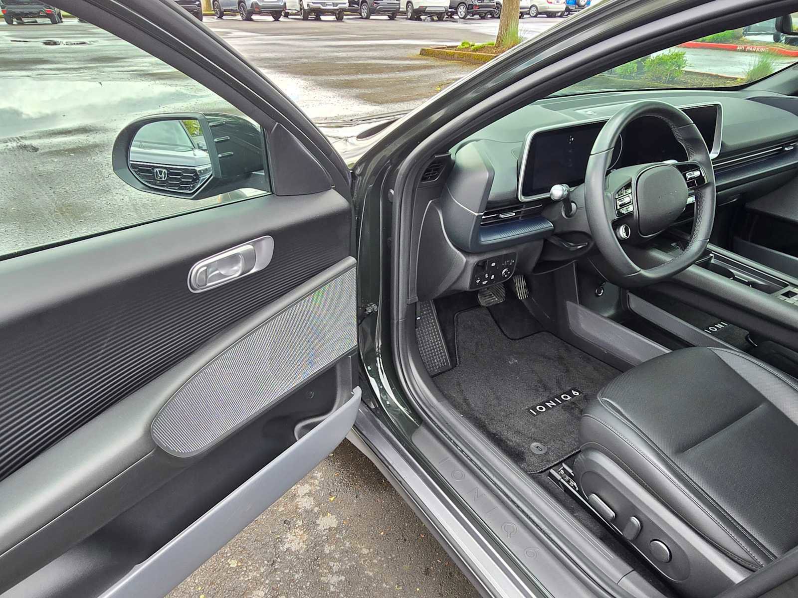 Used 2024 Hyundai Ioniq 6 SEL AWD/4WD image 19