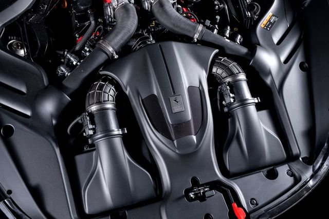 Certified 2024 Ferrari Roma Spider image 16