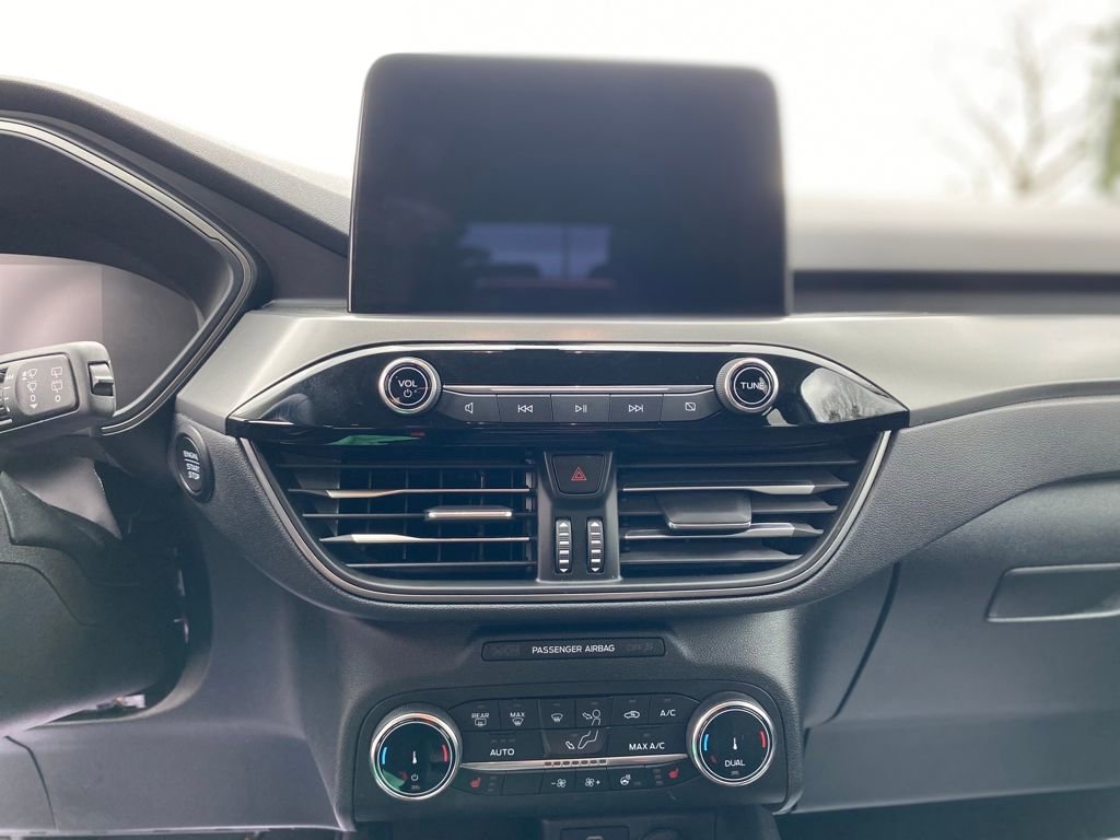 Used 2023 Ford Escape Active image 24