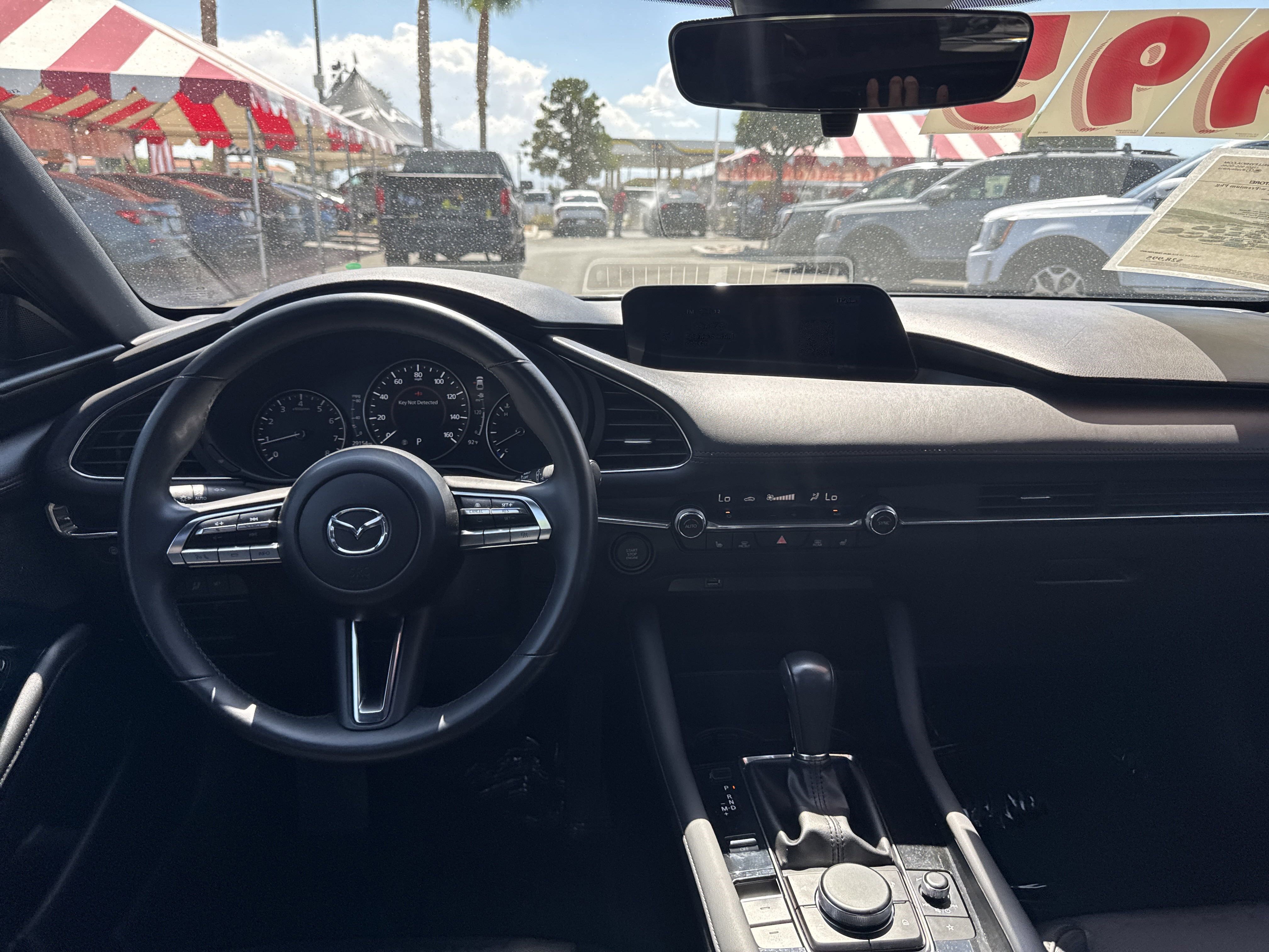 Used 2019 MAZDA MAZDA3 Hatchback w/ Premium Package image 19