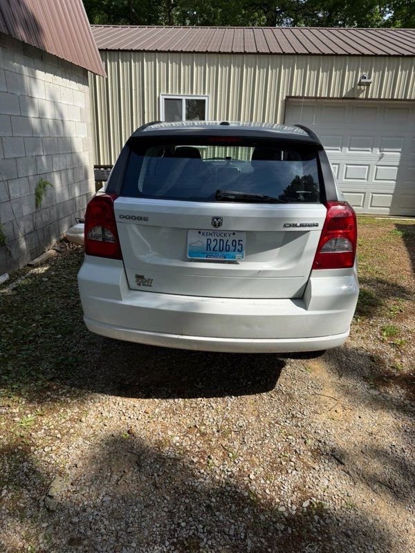 Used 2011 Dodge Caliber Mainstreet FWD image 2