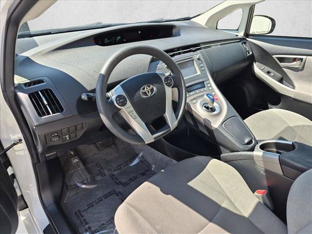 Used 2014 Toyota Prius Two FWD image 10