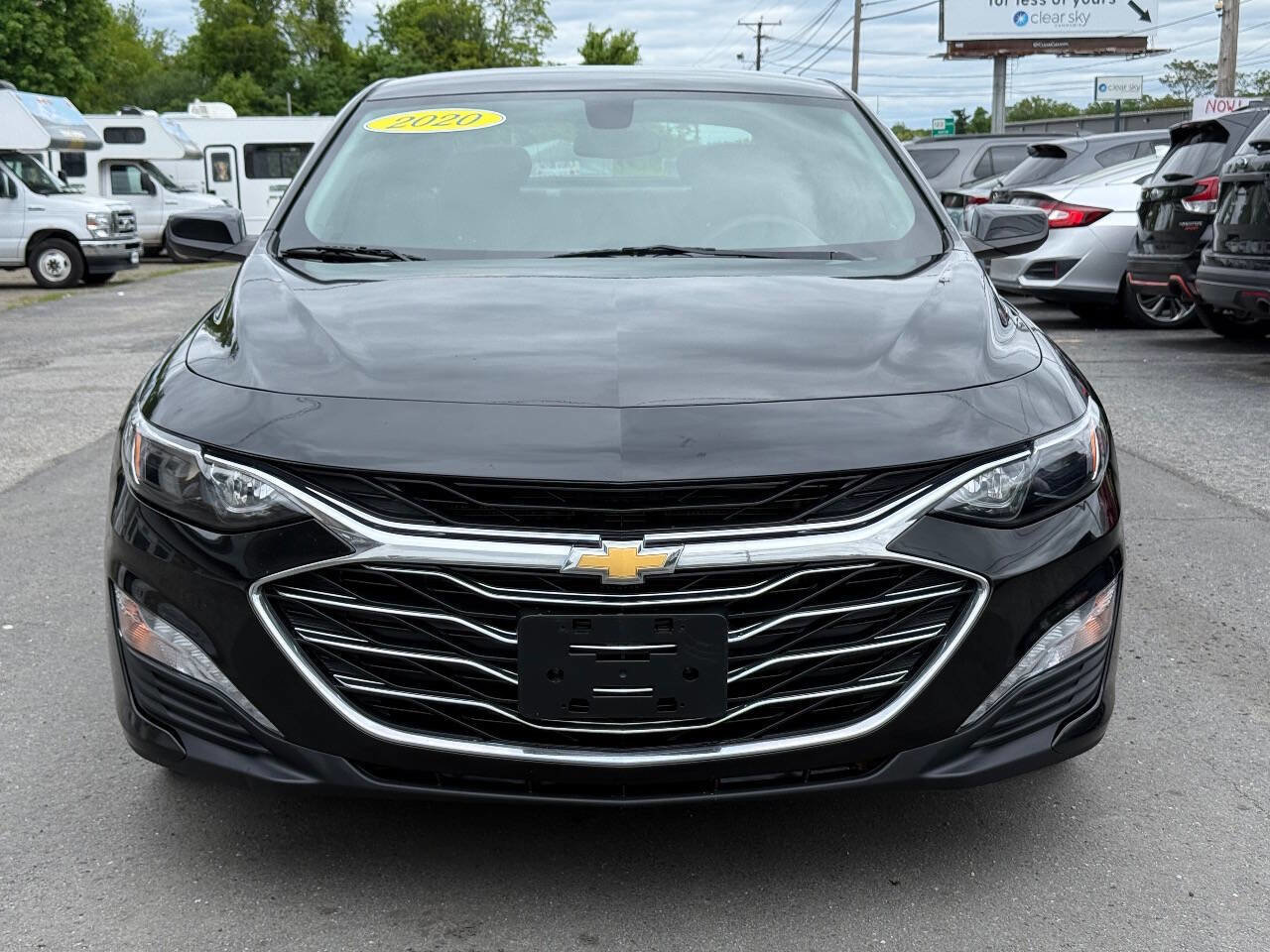Used 2020 Chevrolet Malibu LT image 3