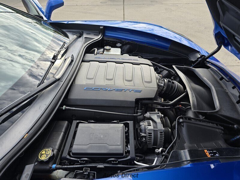 Used 2019 Chevrolet Corvette Stingray Coupe w/ 1LT RWD image 29