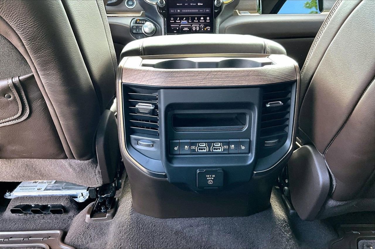 Used 2025 RAM 1500 Limited AWD/4WD image 17