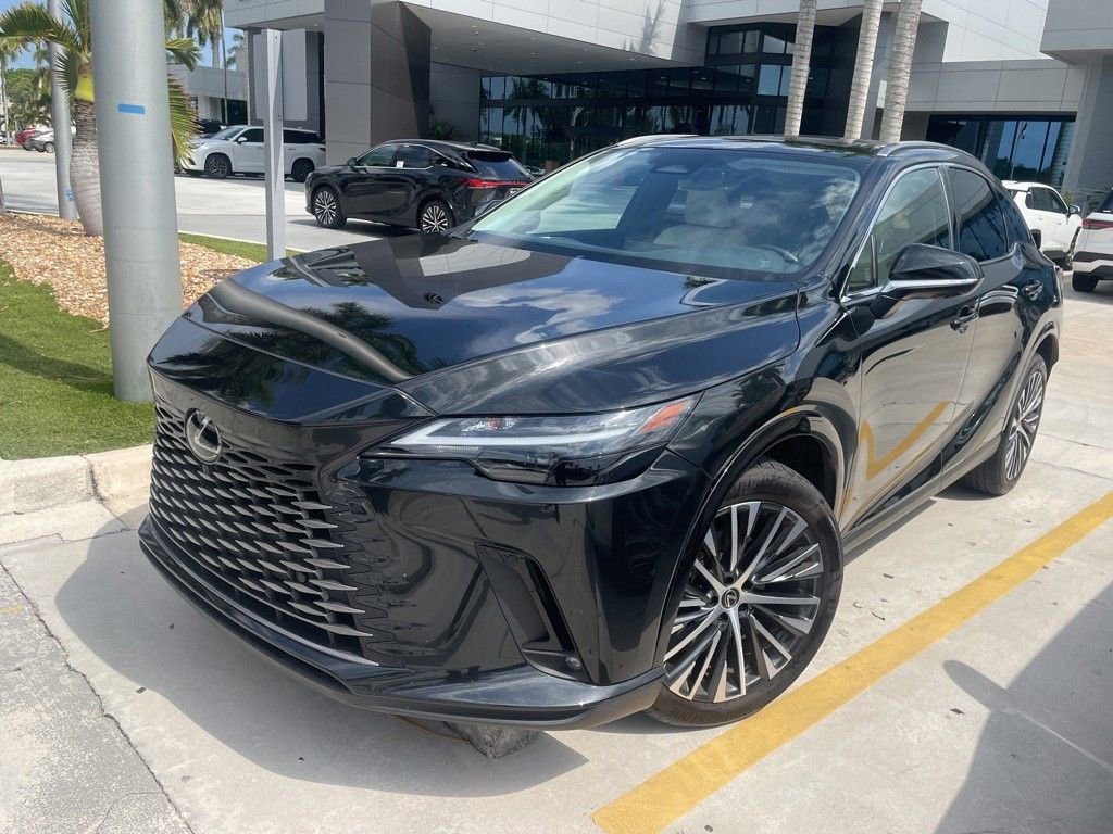 Used 2023 Lexus RX 350 Premium Plus w/ Cold Area Package FWD image 5