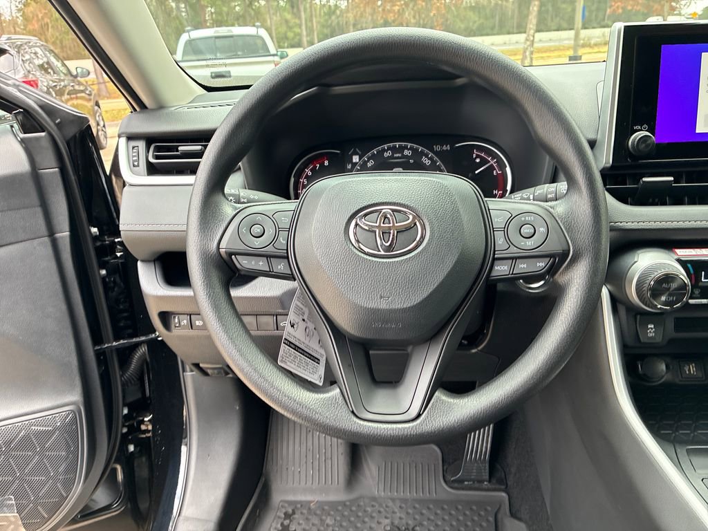 New 2025 Toyota RAV4 XLE image 20
