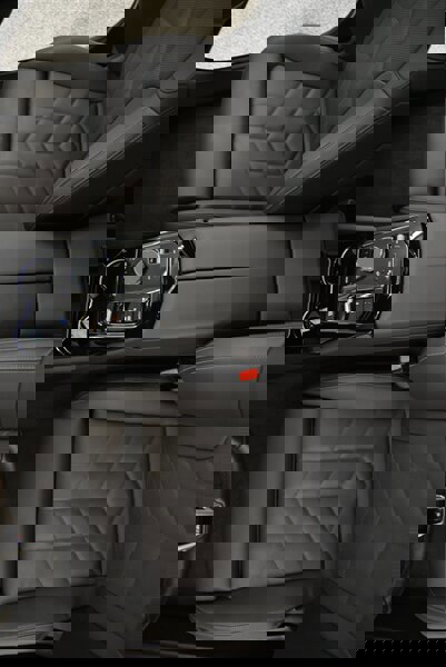 Used 2025 BMW i5 eDrive40i w/ M Sport Package image 19