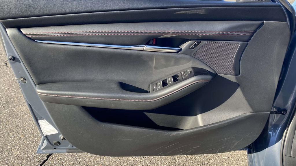 Used 2024 MAZDA MAZDA3 s image 12