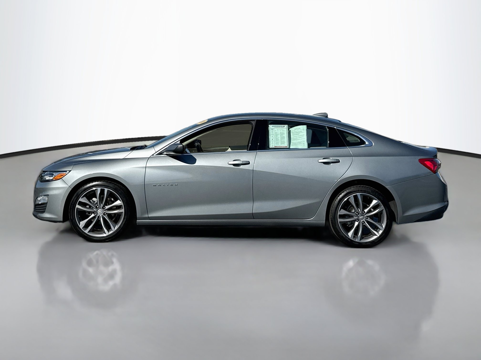 Used 2024 Chevrolet Malibu LT FWD image 5