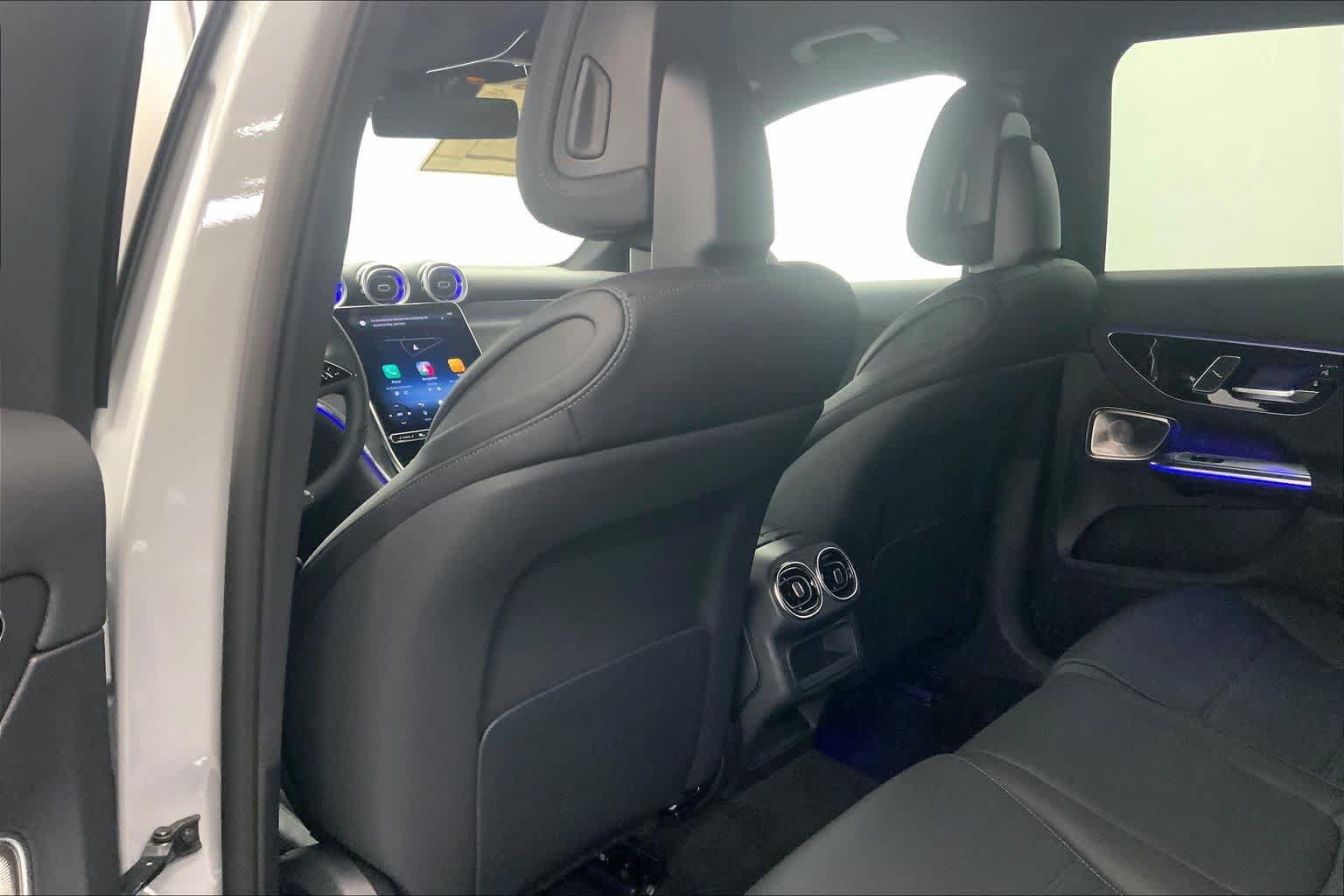 New 2026 Mercedes-Benz GLC 300 image 18