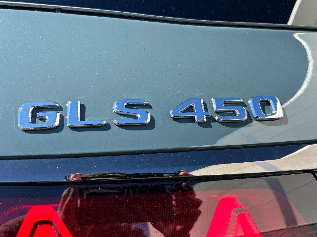 New 2027 Mercedes-Benz GLS 450 4MATIC image 32