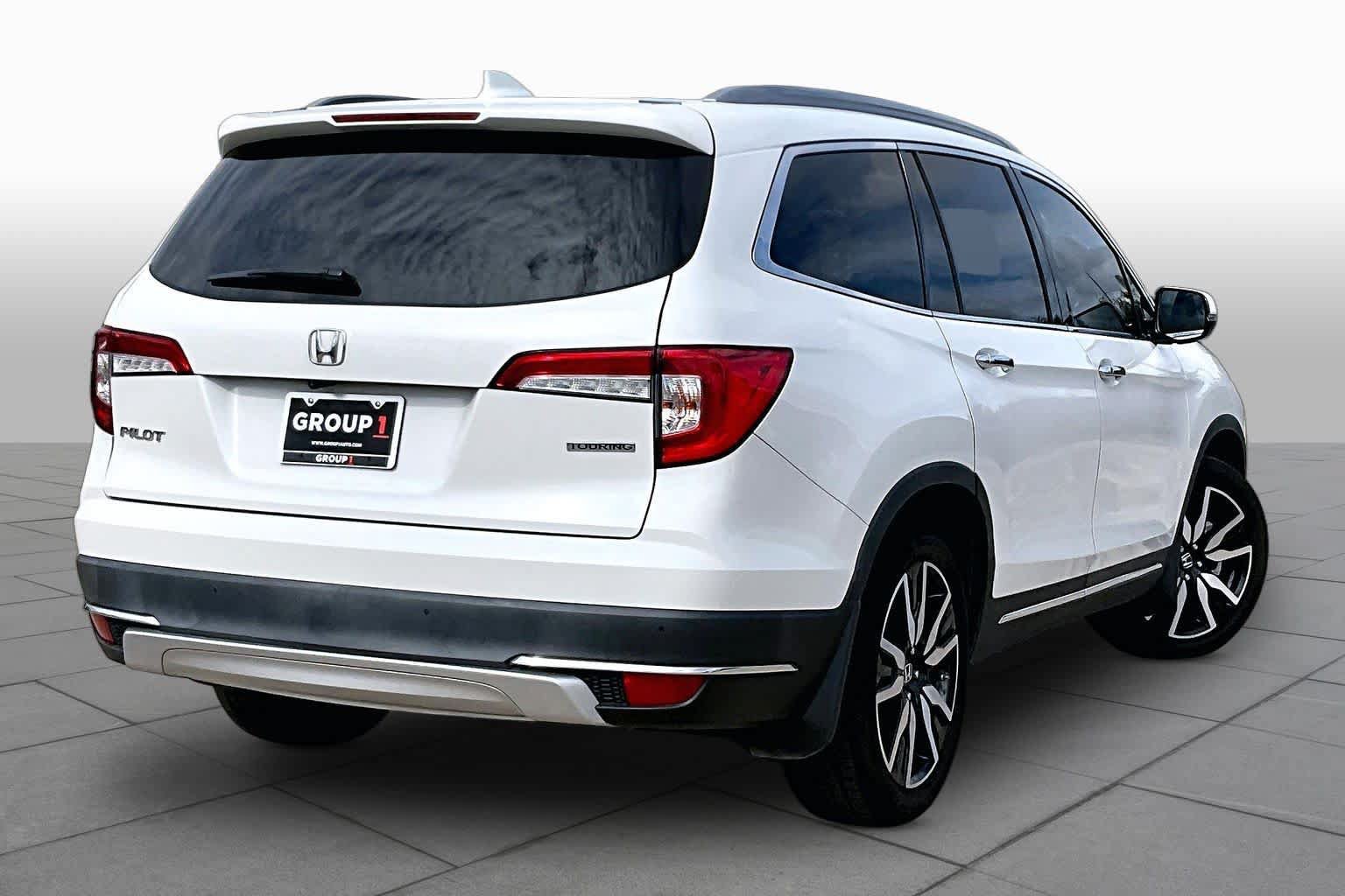 Used 2022 Honda Pilot Touring image 13