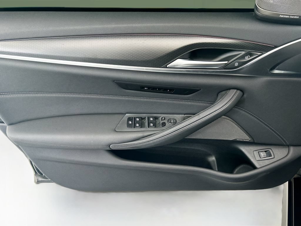 Certified 2023 BMW 530i w/ M Sport Package RWD image 23