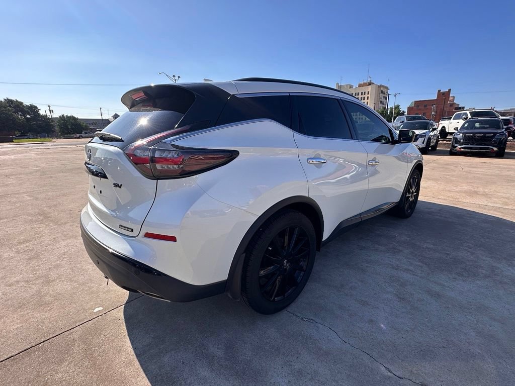 Certified 2023 Nissan Murano SV w/ SV Midnight Edition Package FWD image 8