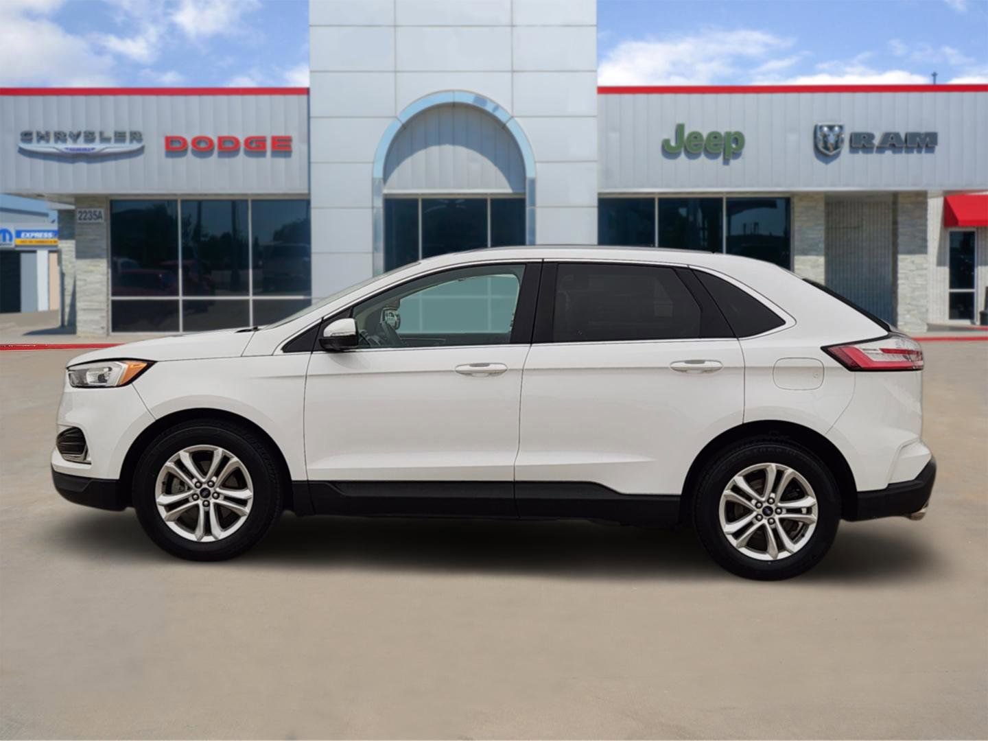 Used 2020 Ford Edge SEL FWD image 3