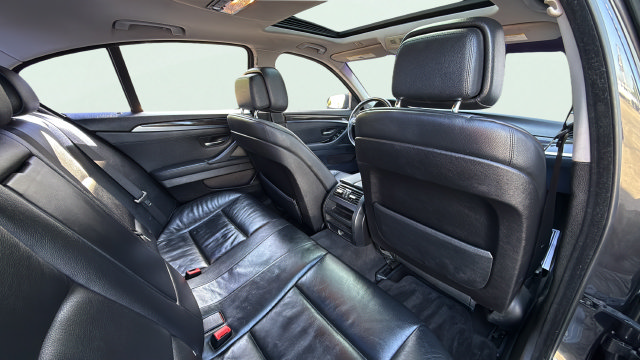 Used 2011 BMW 528i Sedan RWD image 21