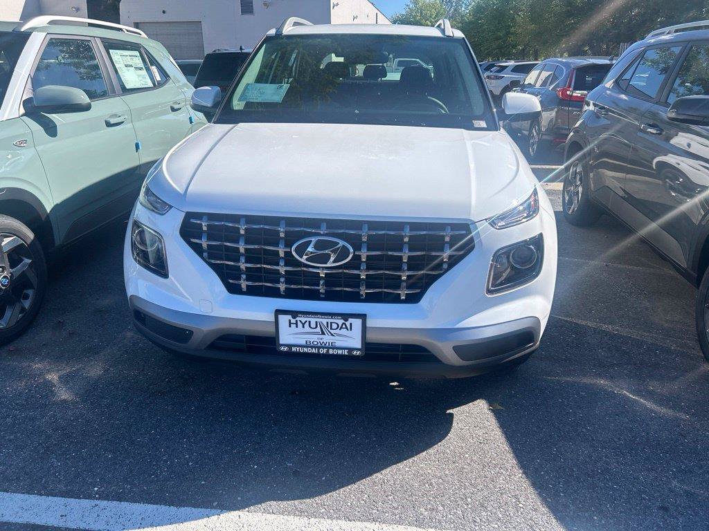 New 2026 Hyundai Venue SEL FWD image 1