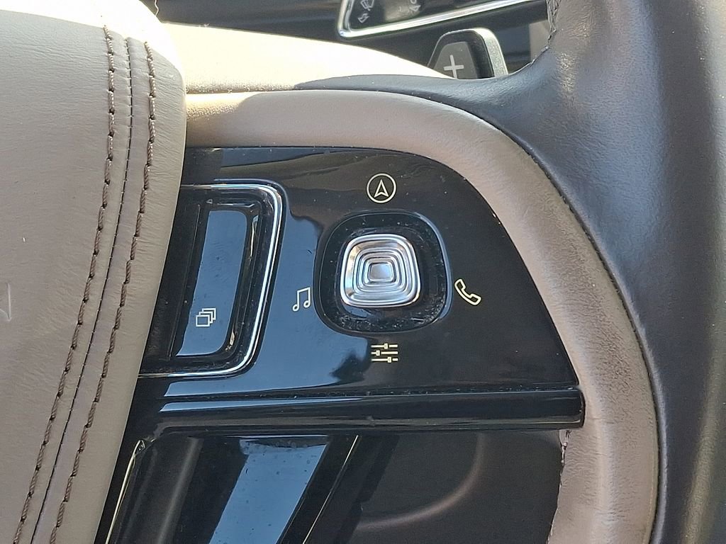 Used 2020 Lincoln Aviator Reserve w/ Equipment Group 202A image 23